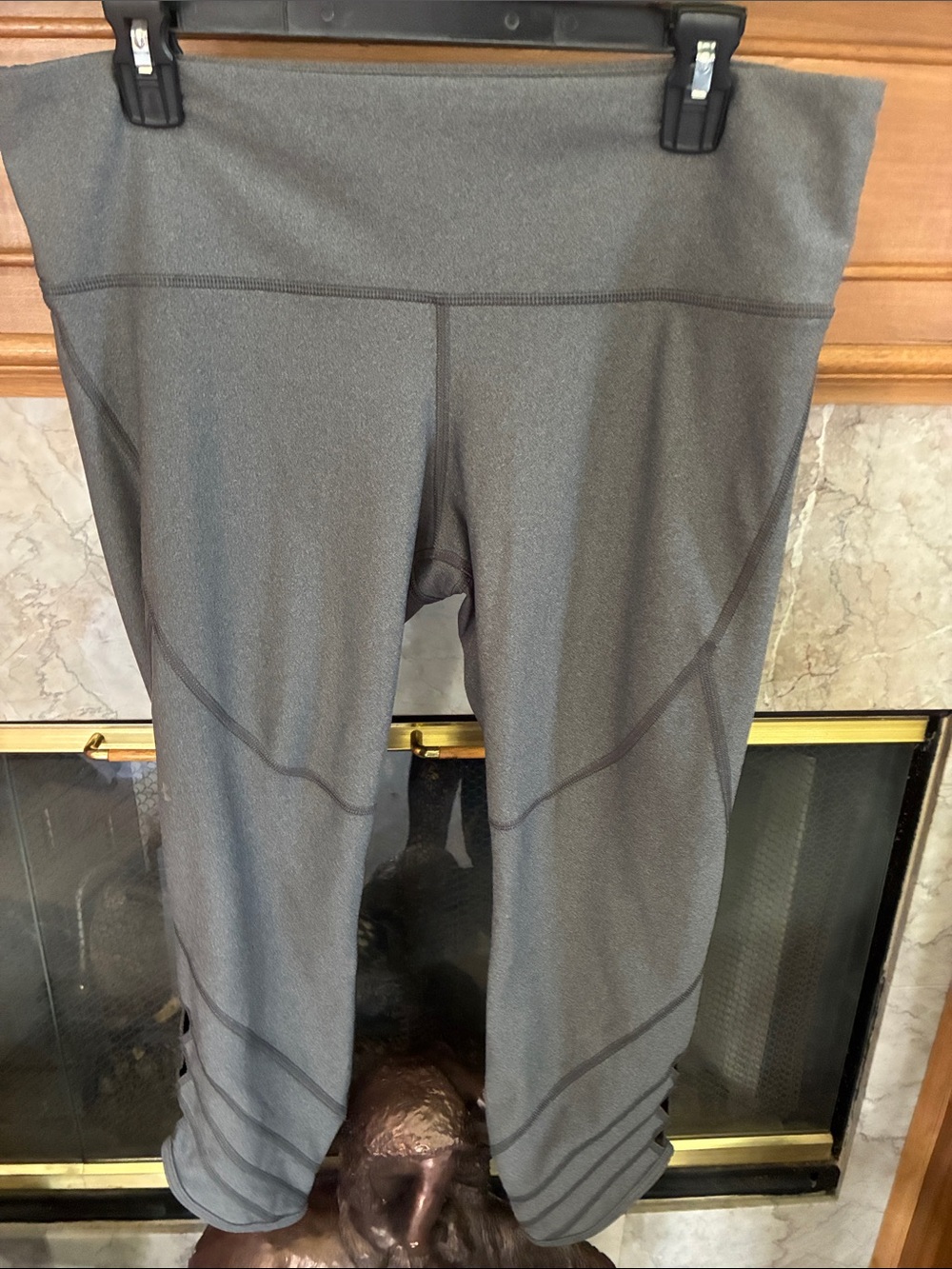 Under Armour Gray Capri Leggings